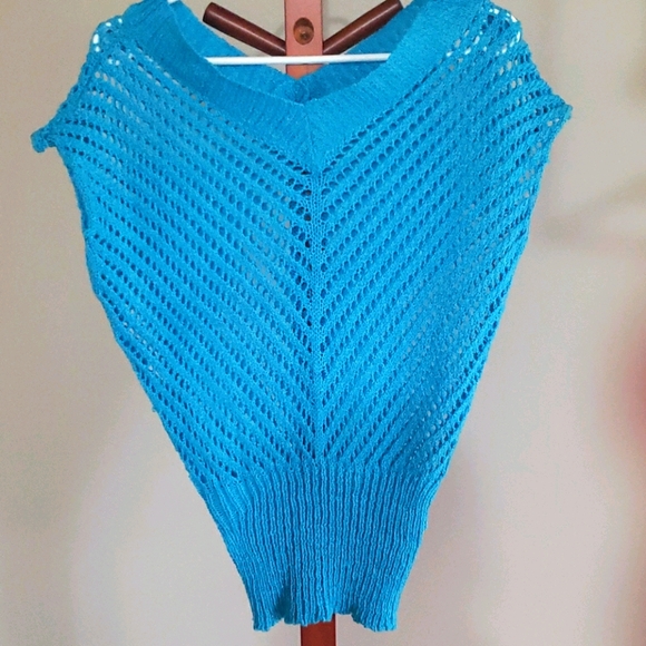 Blue knitted top - Picture 1 of 5